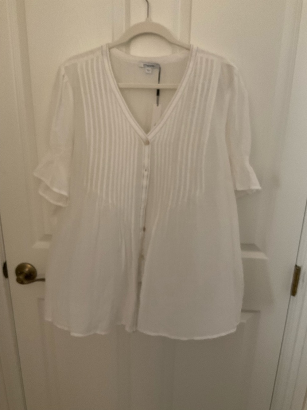 Chico's White Pintuck V-Neck Button Blouse